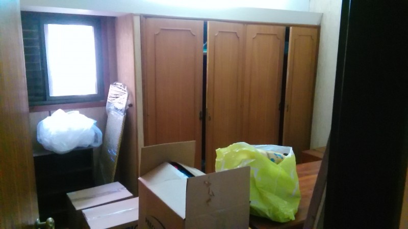 Venta casa Bvd. Segui N° 1351, garage, 2 dormitorios. patio, muy amplia. 
