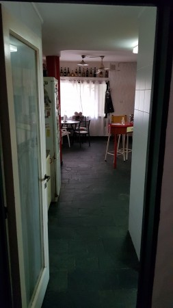 Venta casa Avda. Pellegrini/Necochea, magnífica propiedad estilo mediterráneo, pileta, parque, jacuzzi.