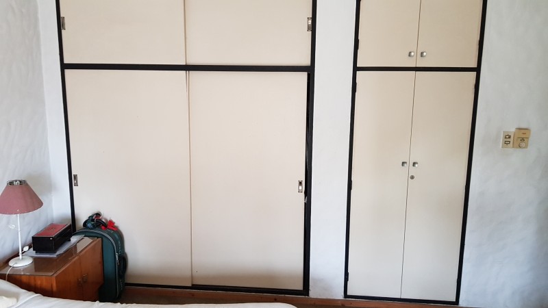 Venta casa Avda. Pellegrini/Necochea, magnífica propiedad estilo mediterráneo, pileta, parque, jacuzzi.