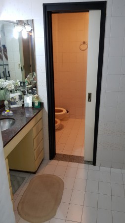 Venta casa Avda. Pellegrini/Necochea, magnífica propiedad estilo mediterráneo, pileta, parque, jacuzzi.