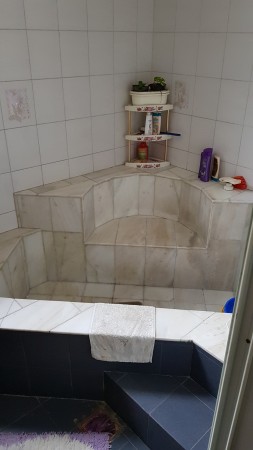 Venta casa Avda. Pellegrini/Necochea, magnífica propiedad estilo mediterráneo, pileta, parque, jacuzzi.