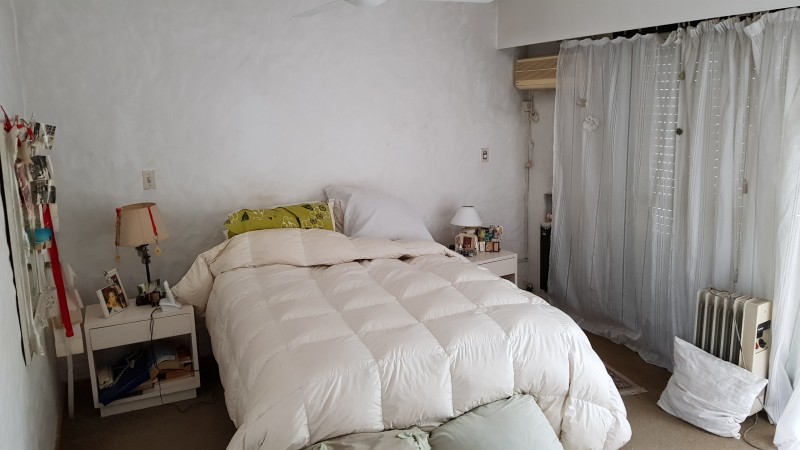 Venta casa Avda. Pellegrini/Necochea, magnífica propiedad estilo mediterráneo, pileta, parque, jacuzzi.