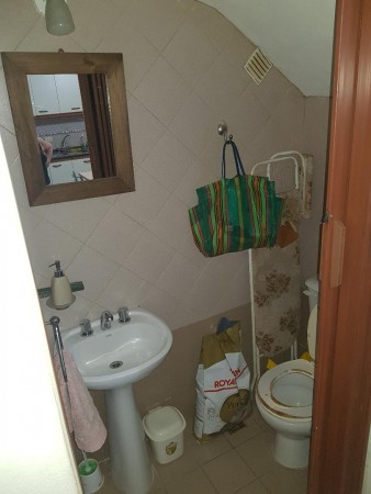 RETASADO Venta Duplex, Pje. Valdes 1500, excelente estado, 2 dormitorios, baños, patio.