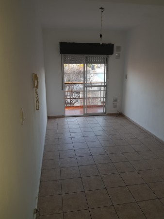 Venta Dean Funes 1964, Dpto. 1 dormitorio, 2 balcones