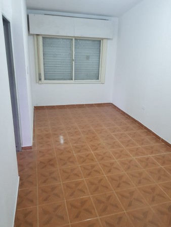Venta casa 4 dormitorios, garage