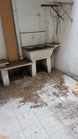 Uriburu 1555, local con depósito
