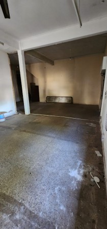 Uriburu 1555, local con depósito