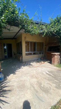 Casa con pileta Campiñas de Piñero OPORTUNIDAD