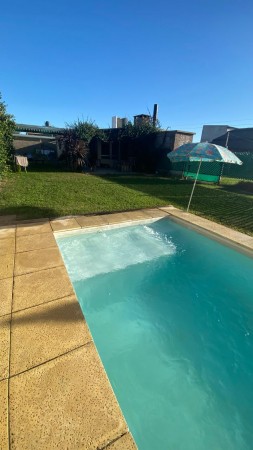 Casa con pileta Campiñas de Piñero OPORTUNIDAD