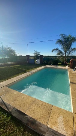Casa con pileta Campiñas de Piñero OPORTUNIDAD