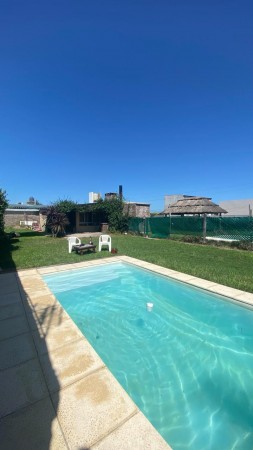 Casa con pileta Campiñas de Piñero OPORTUNIDAD