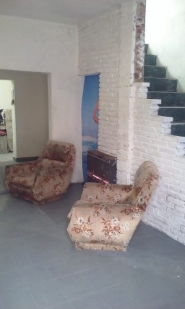 Casa Alquiler Pje. Valdes 1500, 2 dormitorios