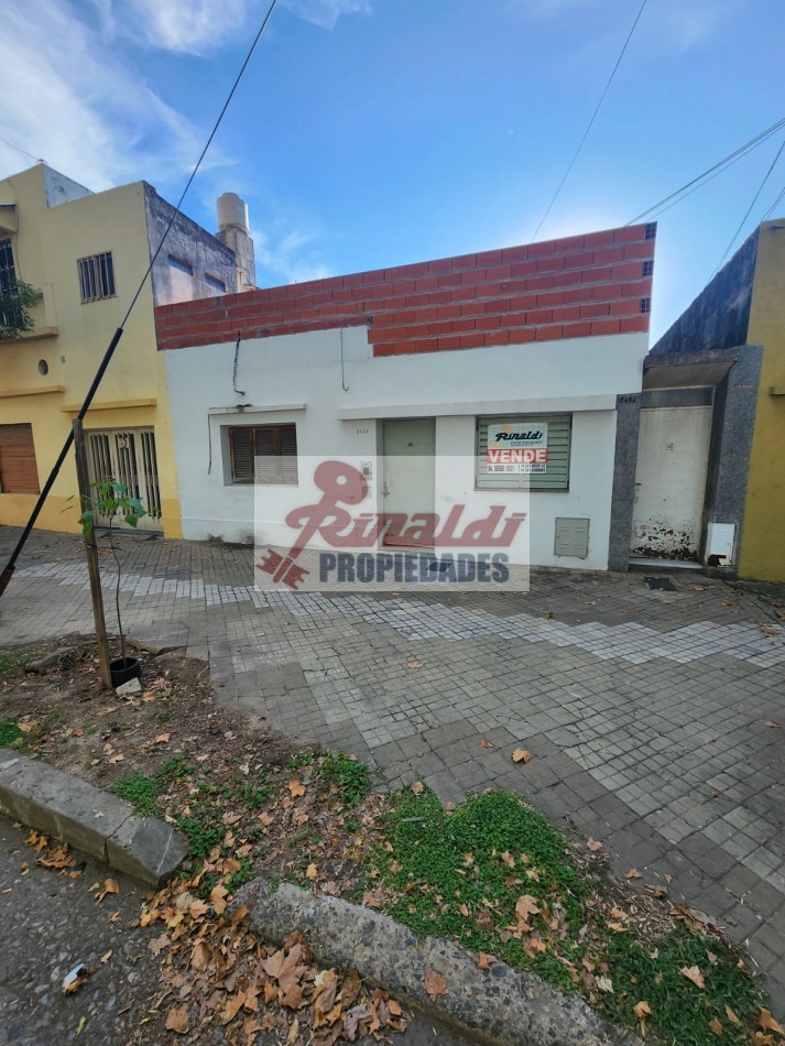 Casa 3 Dormitorios y patio
