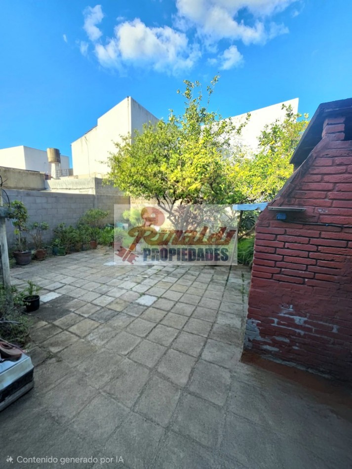 Paraguay 4527 A, Casa 2 dormitorios, amplio patio/jardin y parrillero