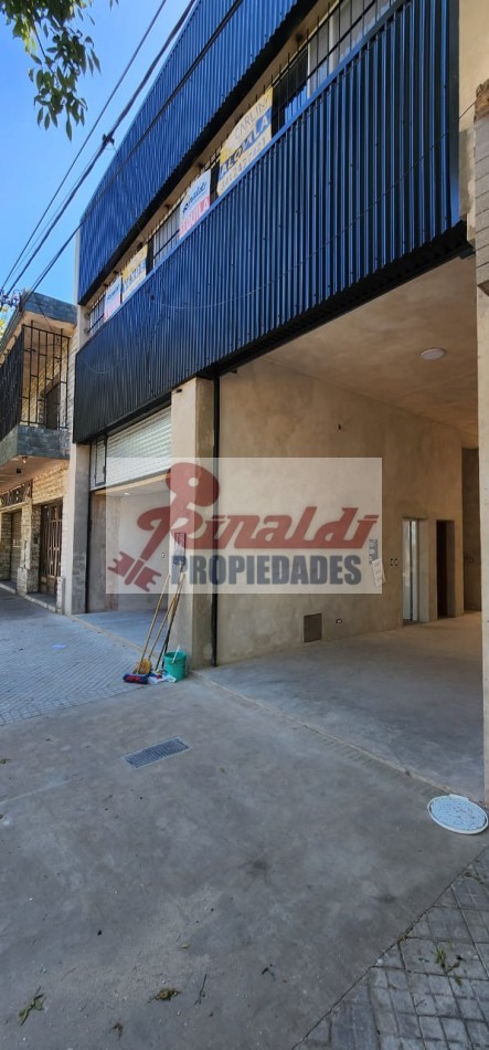 Alquier Galpon, local y 3 oficinas Bv. Segui N° 1460