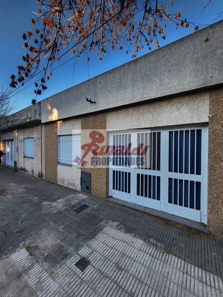 Paraguay N° 5283 casa 3 dor con garage, 2 patios